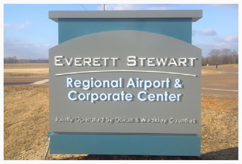 Everett Stewart Regional Airport Receives New Signs through USDA Grants